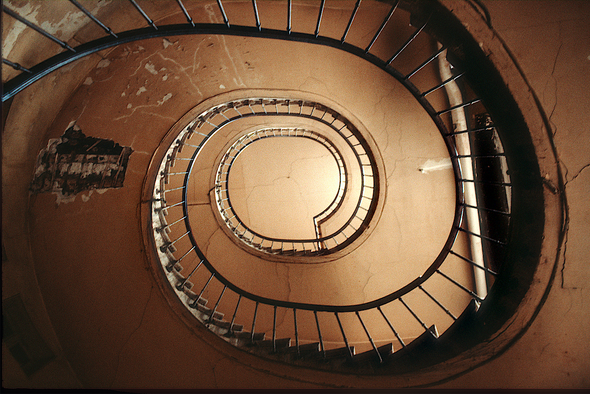 Francois-Jacques Delannoy: Galerie Vivienne, Paris (1823) photo © Thomas Deckker 1984