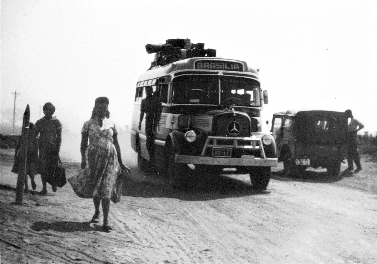Pioneers arriving in Brasília.  Archive Photo c. 1958