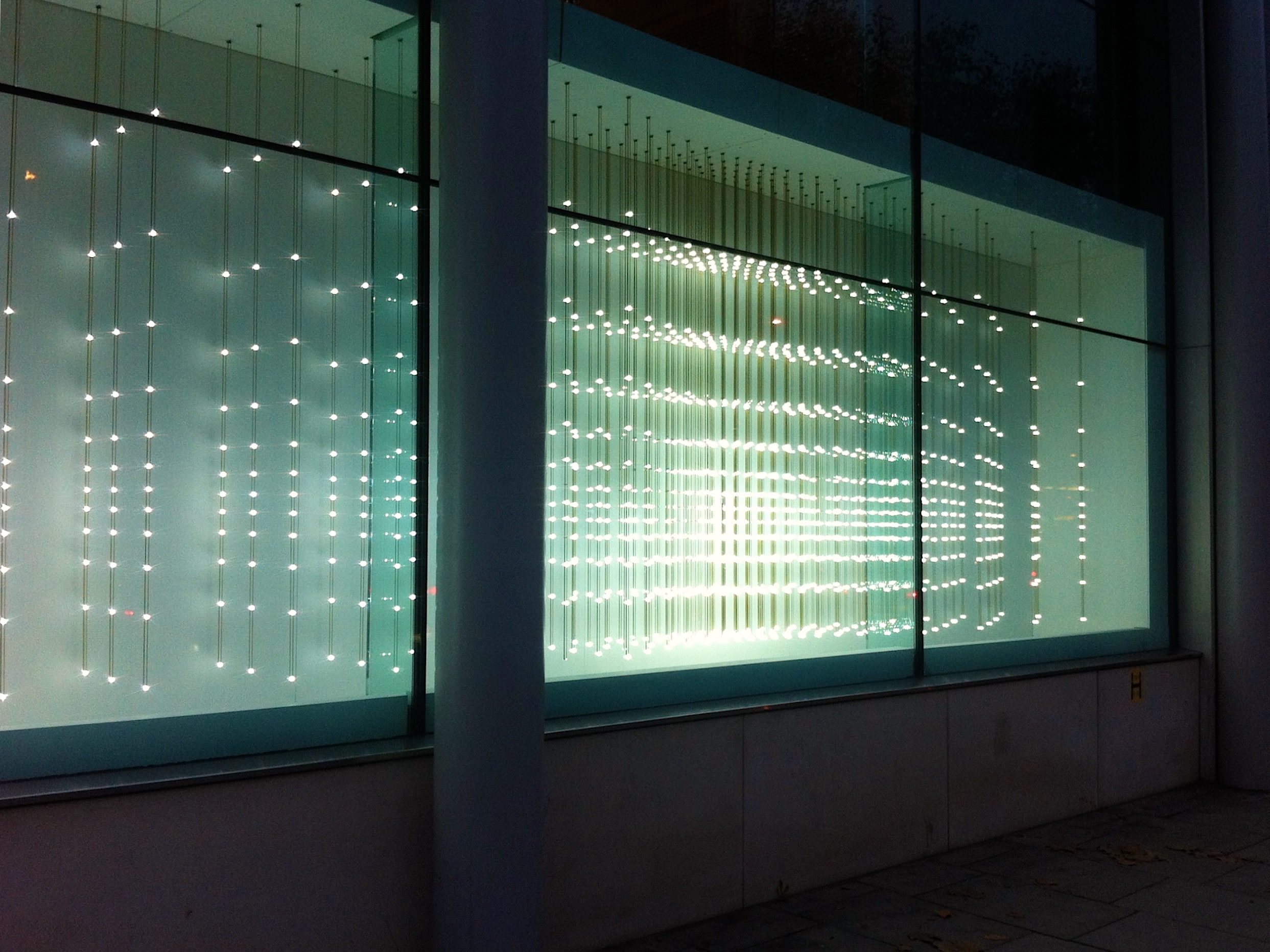 United Visual Artists: Swarm, 2011 &copy; photo &copy; Thomas Deckker 2011
